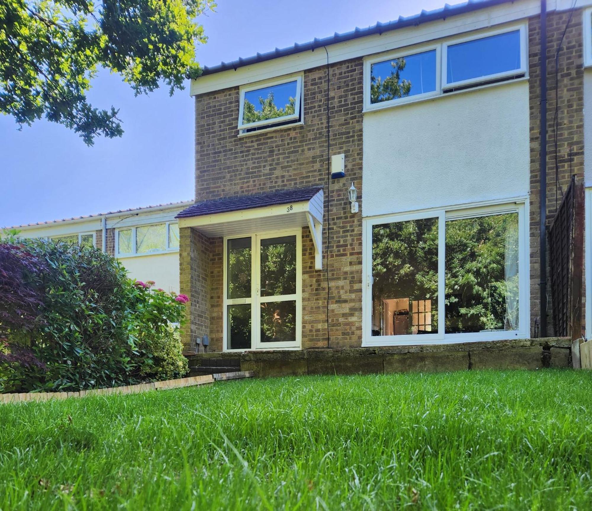 Double Room In Crawley,Gatwick,West Sussex Ifield Exterior foto